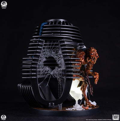 The Fly (Deluxe) 1/4 Scale Statue