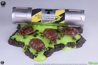 TMNT Origins Deluxe Life-Size Diorama