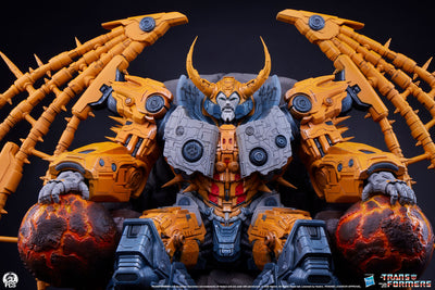 Unicron Museum Scale Statue