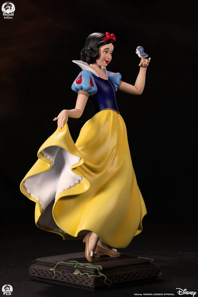 Snow White (Deluxe) 1/5 Scale Statue