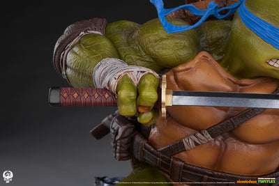 Leonardo (Regular) 1/3 Scale Statue