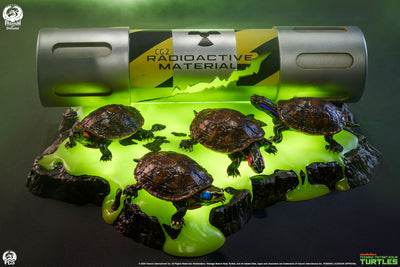 TMNT Origins Deluxe Life-Size Diorama