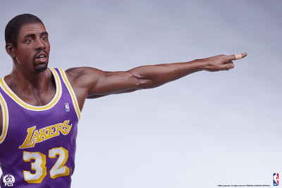 Magic Johnson 1/4 Scale Statue