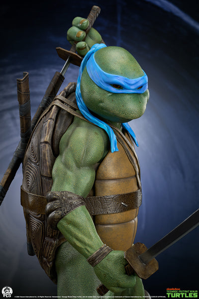 TMNT (1990) - Leonardo (Regular) 1/2 Scale Statue