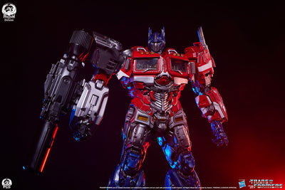 Optimus Prime (Deluxe Edition) Museum Scale Statue