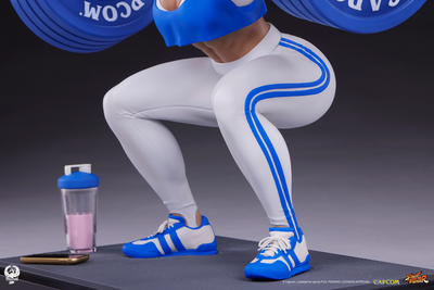 Chun-Li Powerlifting (Classic) 1/4 Scale Statue