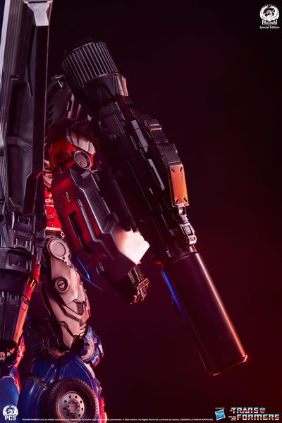 Optimus Prime (Jet Convoy Edition) Museum Scale Statue