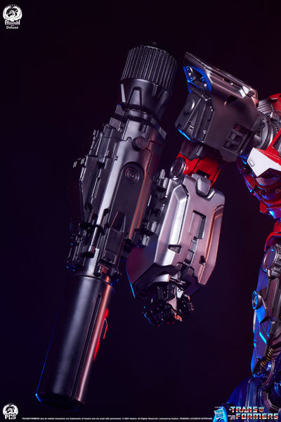 Optimus Prime (Deluxe Edition) Museum Scale Statue