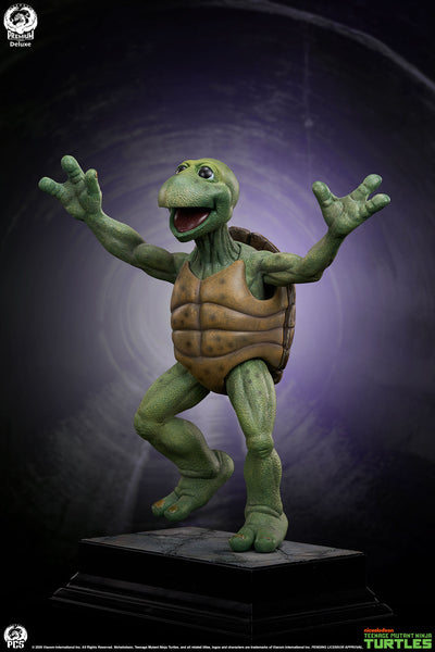 TMNT (1990) - Donatello (Deluxe) 1/2 Scale Statue