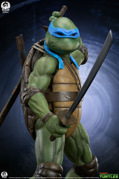 TMNT (1990) - Leonardo (Deluxe) 1/2 Scale Statue