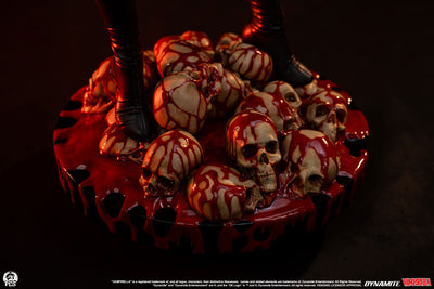 Vampirella 1/2 Scale Statue