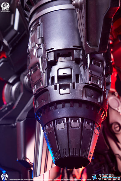 Optimus Prime (Jet Convoy Edition) Museum Scale Statue