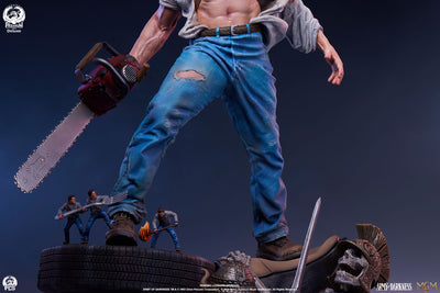 Army of Darkness - Ash (Deluxe) 1/4 Scale Statue