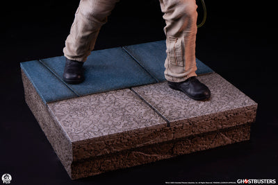 Ghostbusters - Peter Venkman (Regular) 1/4 Scale Statue