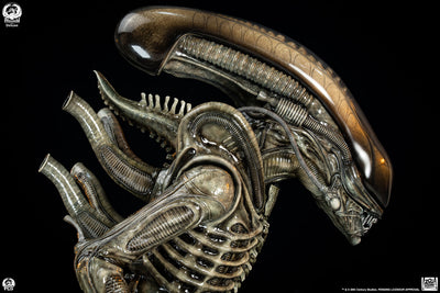 Alien (1979) - Big Chap Xenomorph (Deluxe) 1/2 Scale Statue