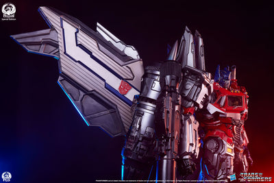 Optimus Prime (Jet Convoy Edition) Museum Scale Statue