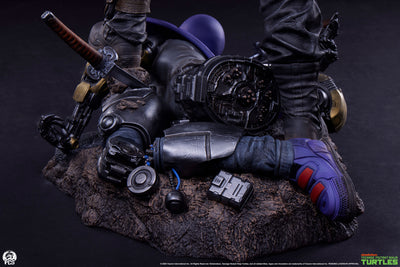 Casey Jones (Regular) 1/3 Scale Statue