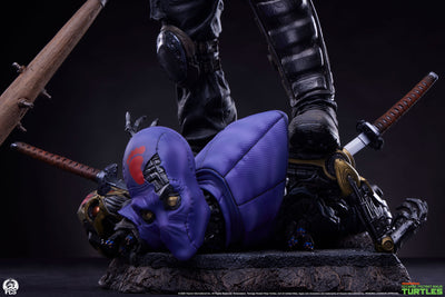 Casey Jones (Regular) 1/3 Scale Statue