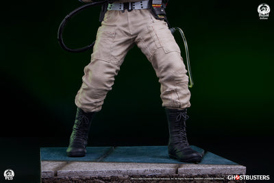 Ghostbusters - Winston Zeddemore (Regular) 1/4 Scale Statue