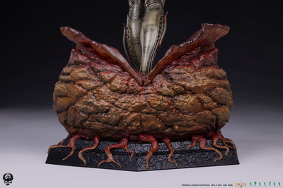 Species 1/3 Scale Statue