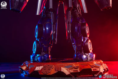 Optimus Prime (Jet Convoy Edition) Museum Scale Statue