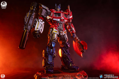 Optimus Prime (Deluxe Edition) Museum Scale Statue