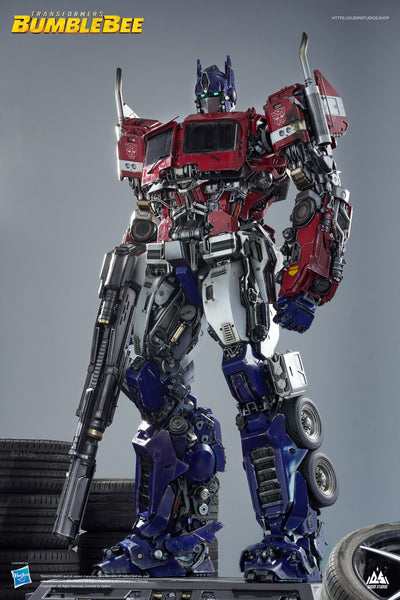 Optimus Prime Human-Size Statue