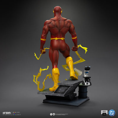The Flash - DC Comics Series 9 - Legacy Replica 1/4 Scale Statue