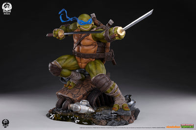 Leonardo (Deluxe) 1/3 Scale Statue