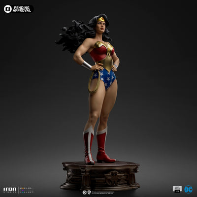 DC Trinity - Wonder Woman Legacy Replica 1/4