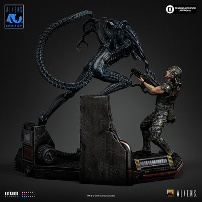 Aliens (1986) - Alien Xenomorph Warrior vs. Corporal Dwayne Hicks Deluxe Art Scale 1/10