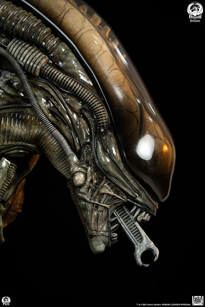 Alien (1979) - Big Chap Xenomorph (Deluxe) 1/2 Scale Statue