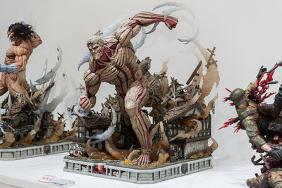 Attack on Titan - Reiner Braun Armored Titan (Bonus) Statue