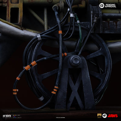 Jaws & Steven Spielberg Art Scale 1/10