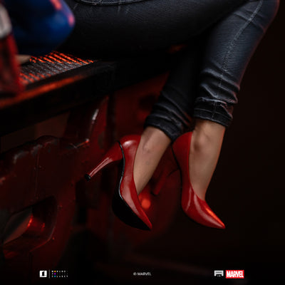 Spider-Man & Mary Jane 1/6 Scale Diorama
