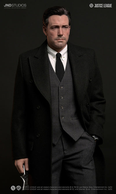 Justice League (2017) - Batman & Bruce Wayne 1/3 Scale Statue Set