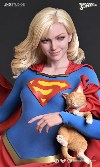 Supergirl 1/3 Scale Statue