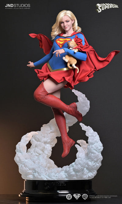 Supergirl 1/3 Scale Statue