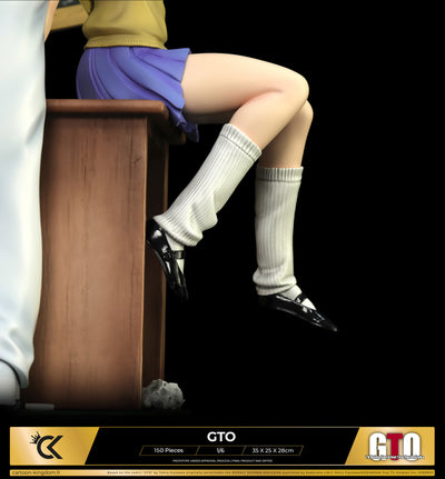 Great Teacher Onizuka - Eikichi Onizuka & Urumi Kanzaki 1/6 Scale Statue