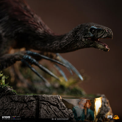 Therizinosaurus Demi Art Scale 1/20