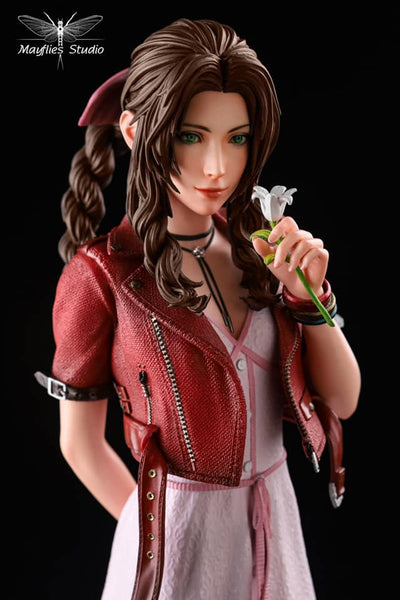 Final Fantasy VII - Aerith 1/4 Scale Statue
