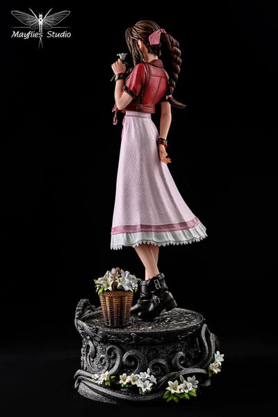 Final Fantasy VII - Aerith 1/4 Scale Statue