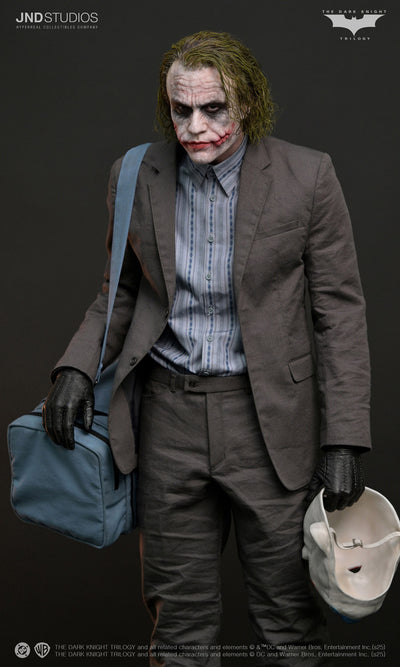 The Dark Knight (2008) - Bank Robber Joker (Solo) 1/3 Scale Statue