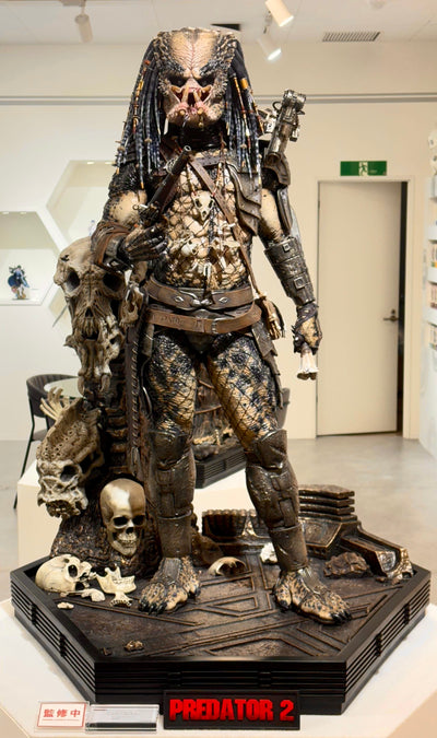Predator 2 - Elder Predator 1/3 Scale Statue