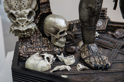 Predator 2 - Elder Predator 1/3 Scale Statue