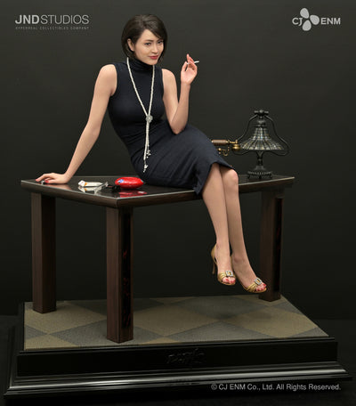 Tazza: The High Rollers - Madam Jeong (Kim Hye-soo) 1/3 Scale Statue