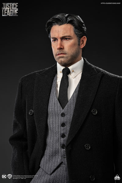 Justice League (2017) - Bruce Wayne 1/4 Scale Statue