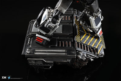 Transformers - Prowl 1/10 Scale Statue