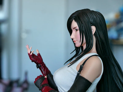 Tifa 1/4 Scale Statue by Mayflies Studio
