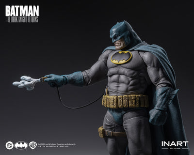 Batman: The Dark Knight Returns (1986) - Batman InArt 1/12 Scale Figure